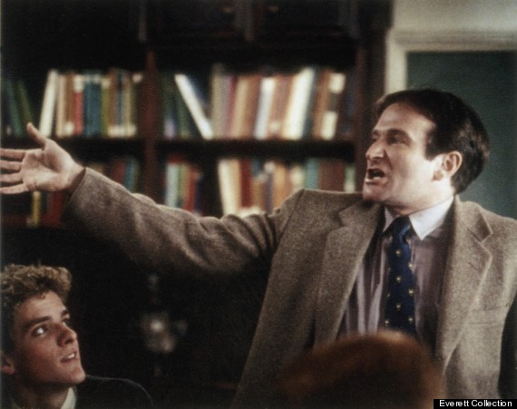 DEAD POETS SOCIETY, Robin Williams, 1989. © Buena Vista Pictures/ Courtesy: Everett Collection