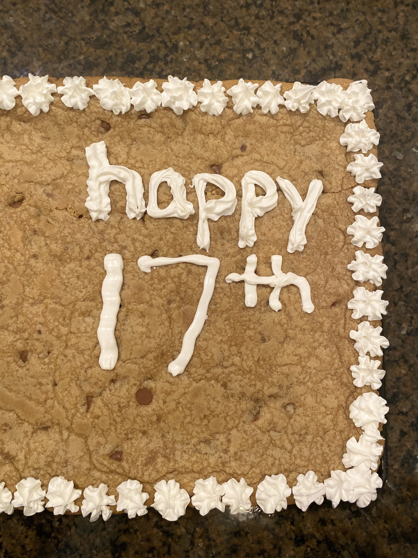 chocolate chip cookie cake