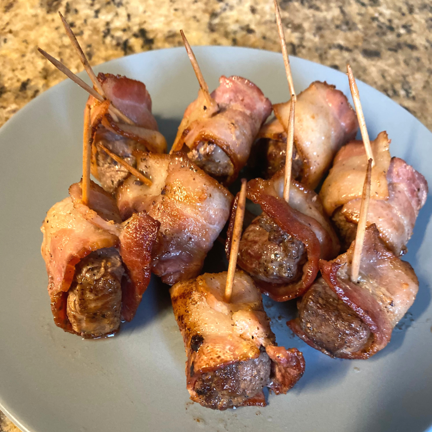 bacon-wrapped-steak-bites-on-plate-1