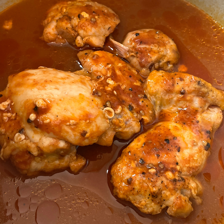 simmering spicy bbq chicken in instant pot