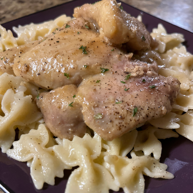 close up of lemon butter chicken and pasta